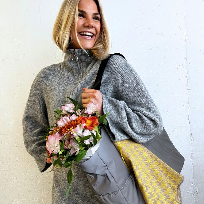 Hovedbilde Morild Sine Zip Knit med refleks, lys grå