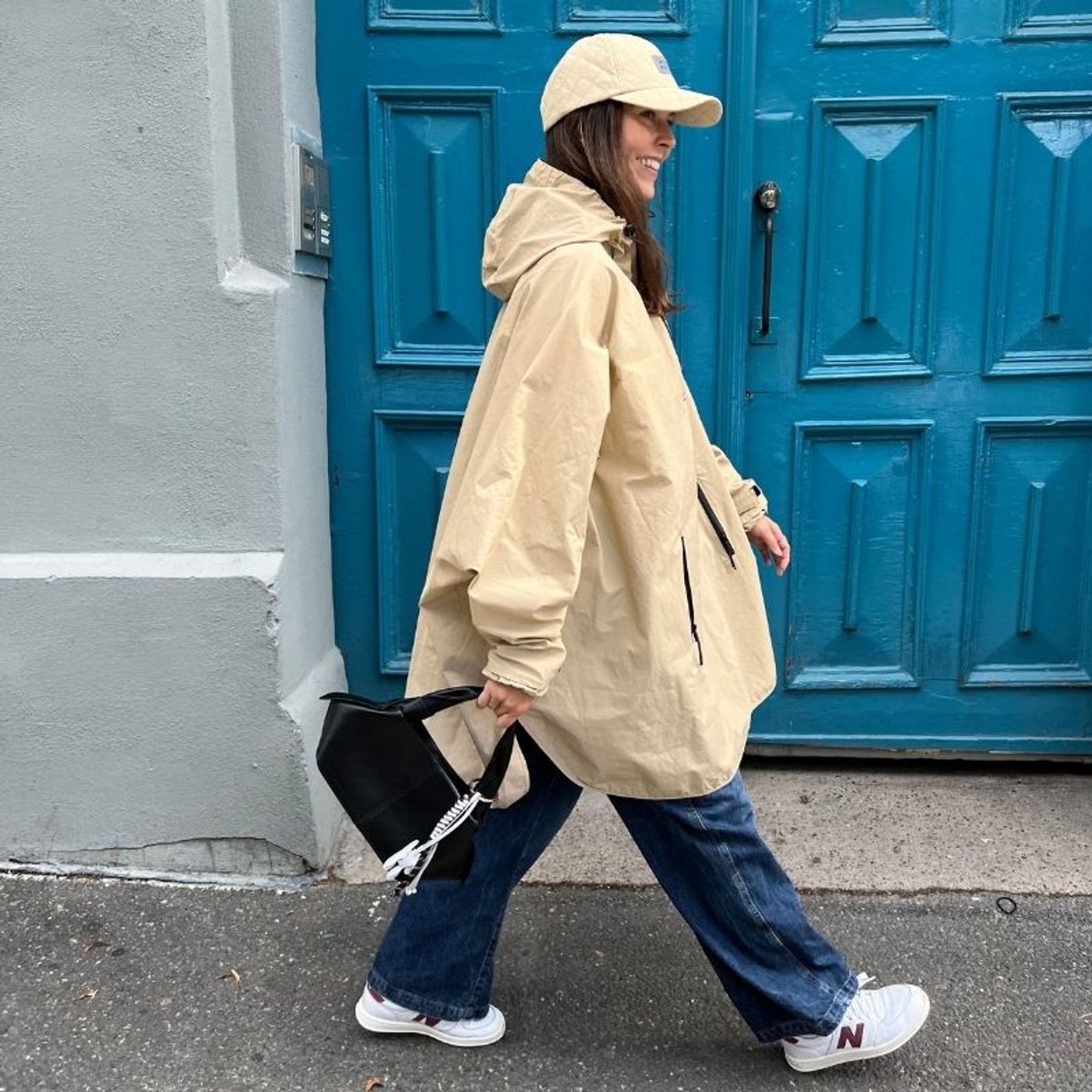 Morild Magi Poncho med refleks, sand