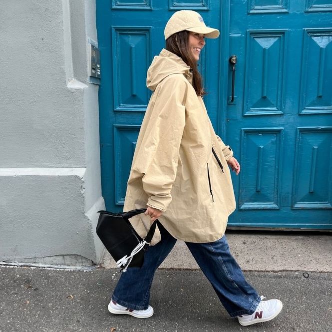 Hovedbilde Morild Magi Poncho med refleks, sand