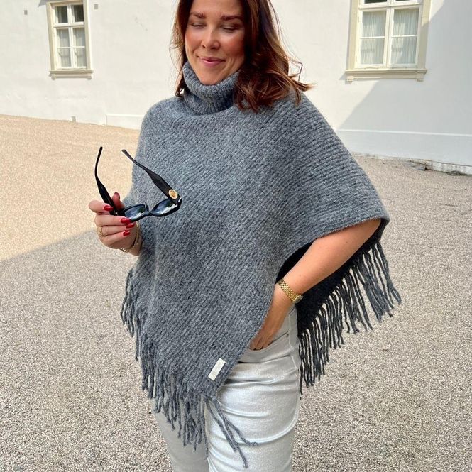 Hovedbilde Morild Fringe Poncho med refleks, antrasitt