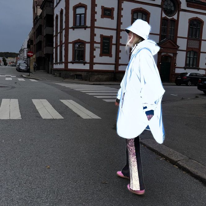 Hovedbilde Morild Magi Poncho med refleks, blå