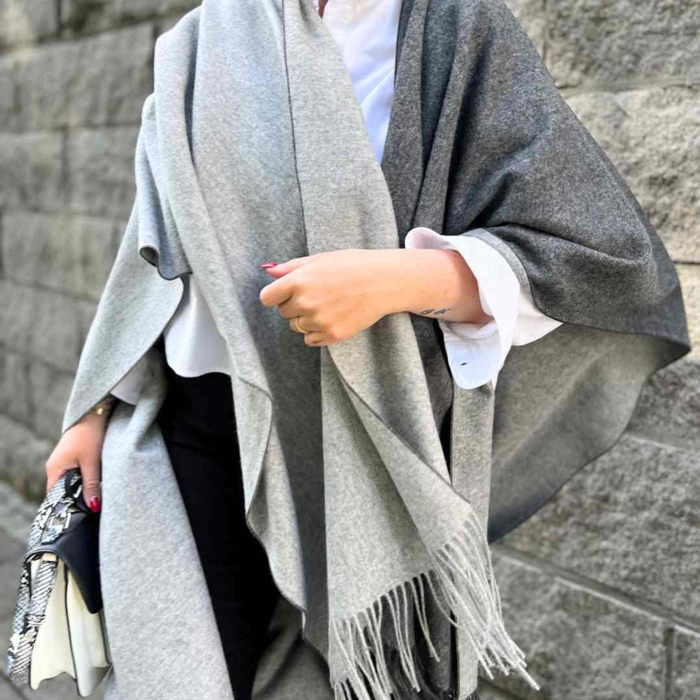 Morild Faun Dus poncho med refleks, lys grå/antrasitt